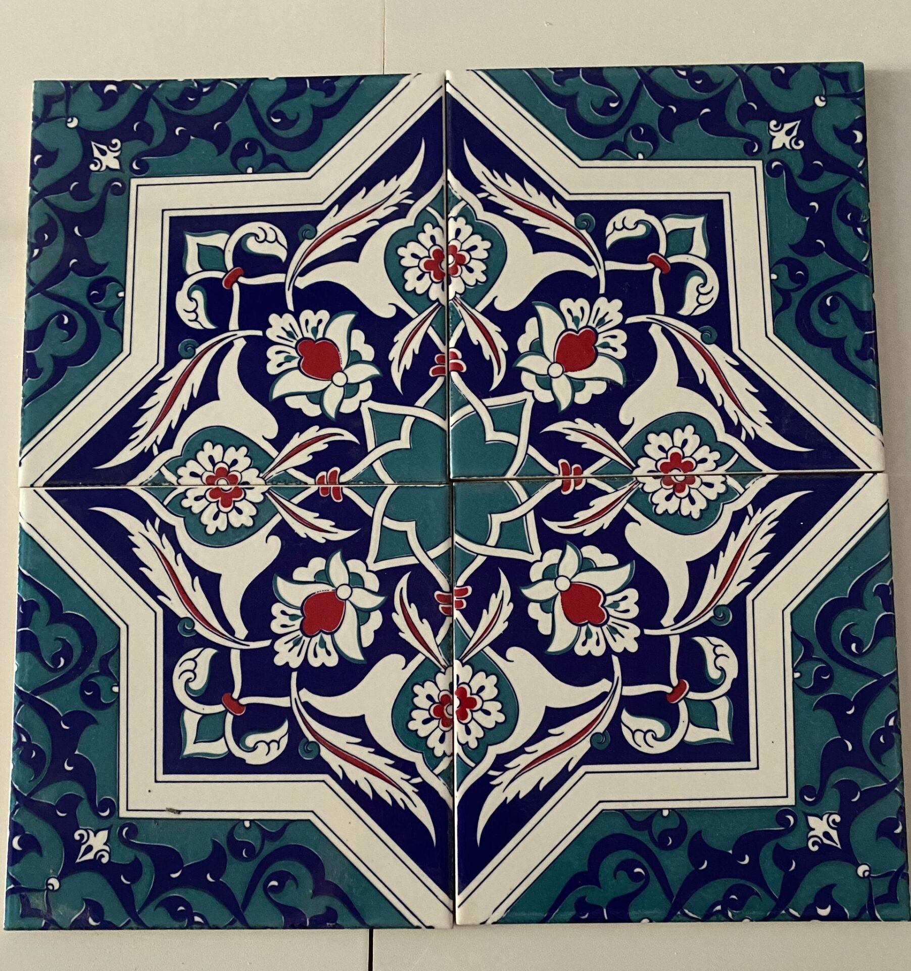 Armada Çini 20x20 Cm Ac 49 Türkmen Yıldız Desenli Kütahya Çini Karo