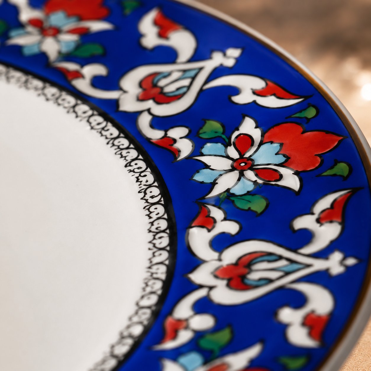 Armada Çini PRT 123 25 cm iznik mavi çiçek desenli  porselen Kaligrafi çini tabak