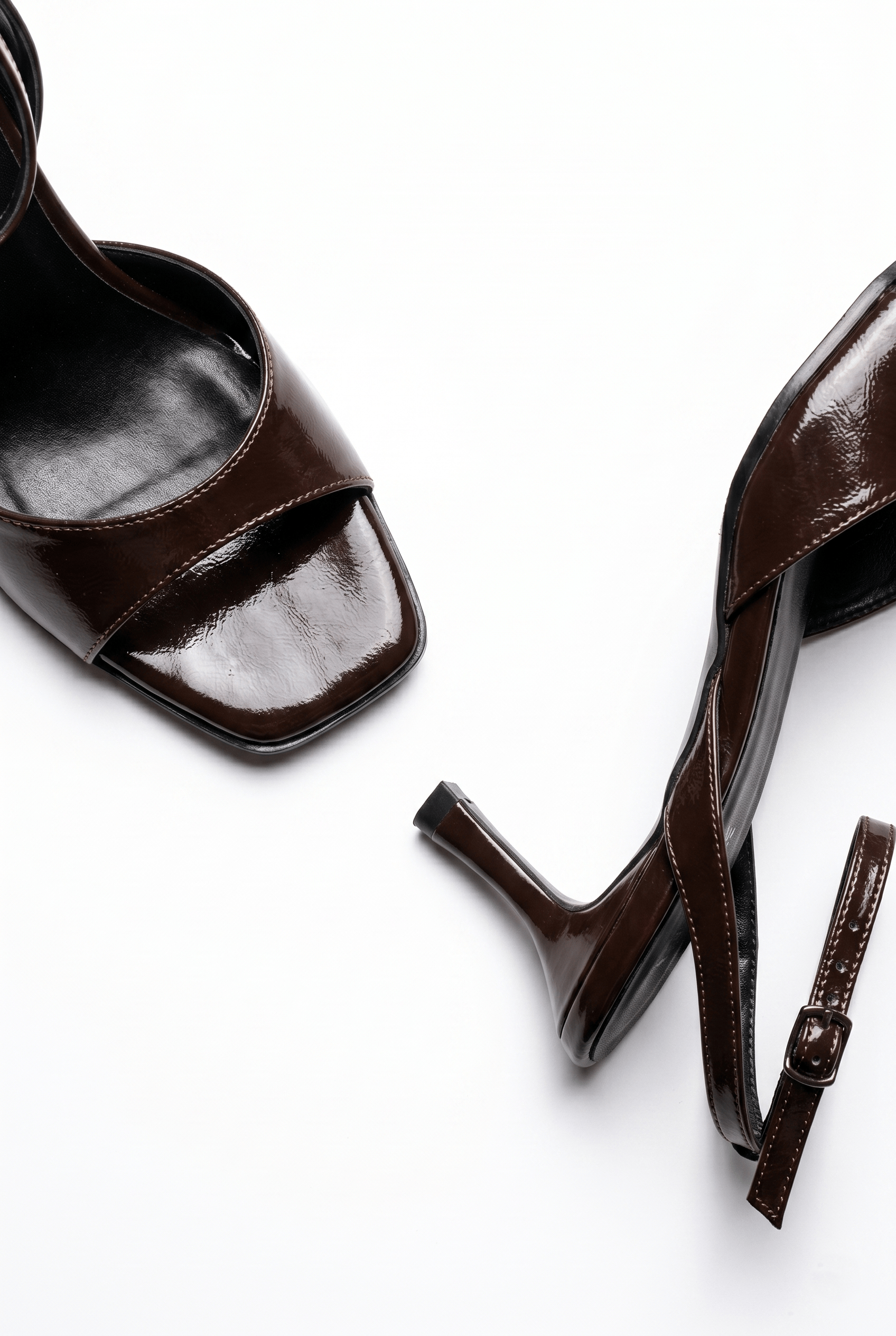  Kadın Kahvrengi Bilekten Bağlamalı Küt Burun İnce Topuklu Stiletto Abiye Ayakkabı