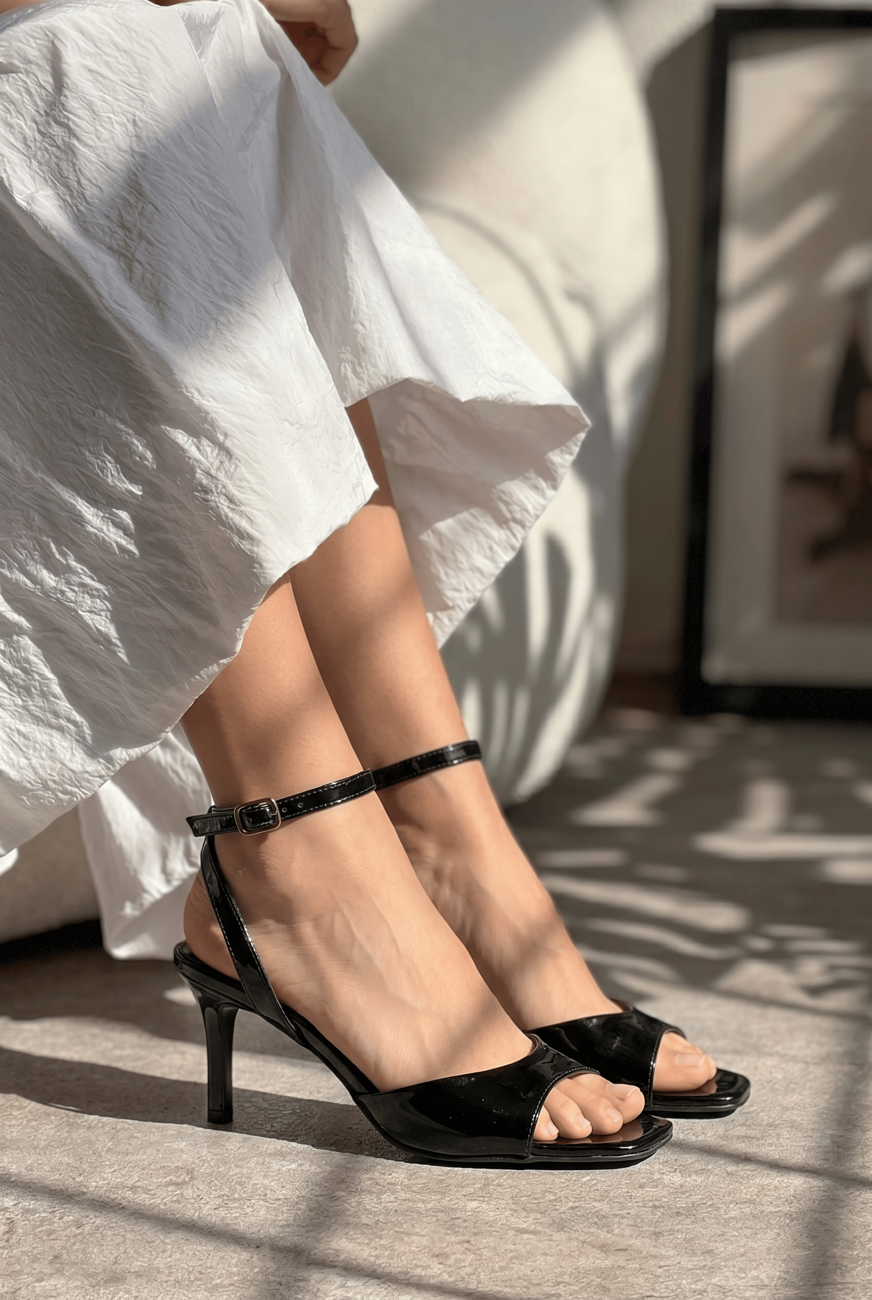  Kadın Kahvrengi Bilekten Bağlamalı Küt Burun İnce Topuklu Stiletto Abiye Ayakkabı