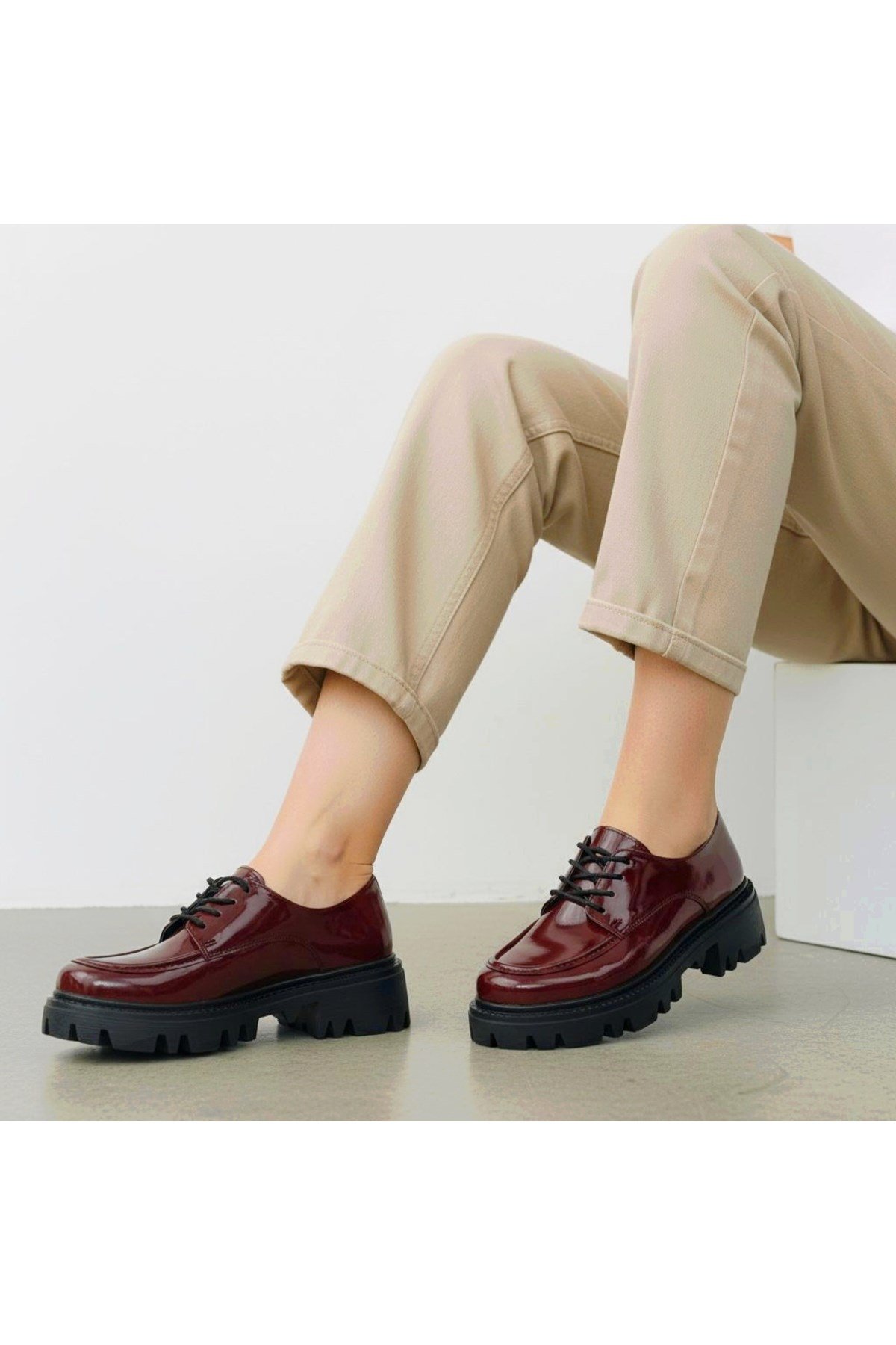 Kadın Bordo Rugan Bağcıklı Loafer Düz Taban Günlük Ofis Kadın Ayakkabı