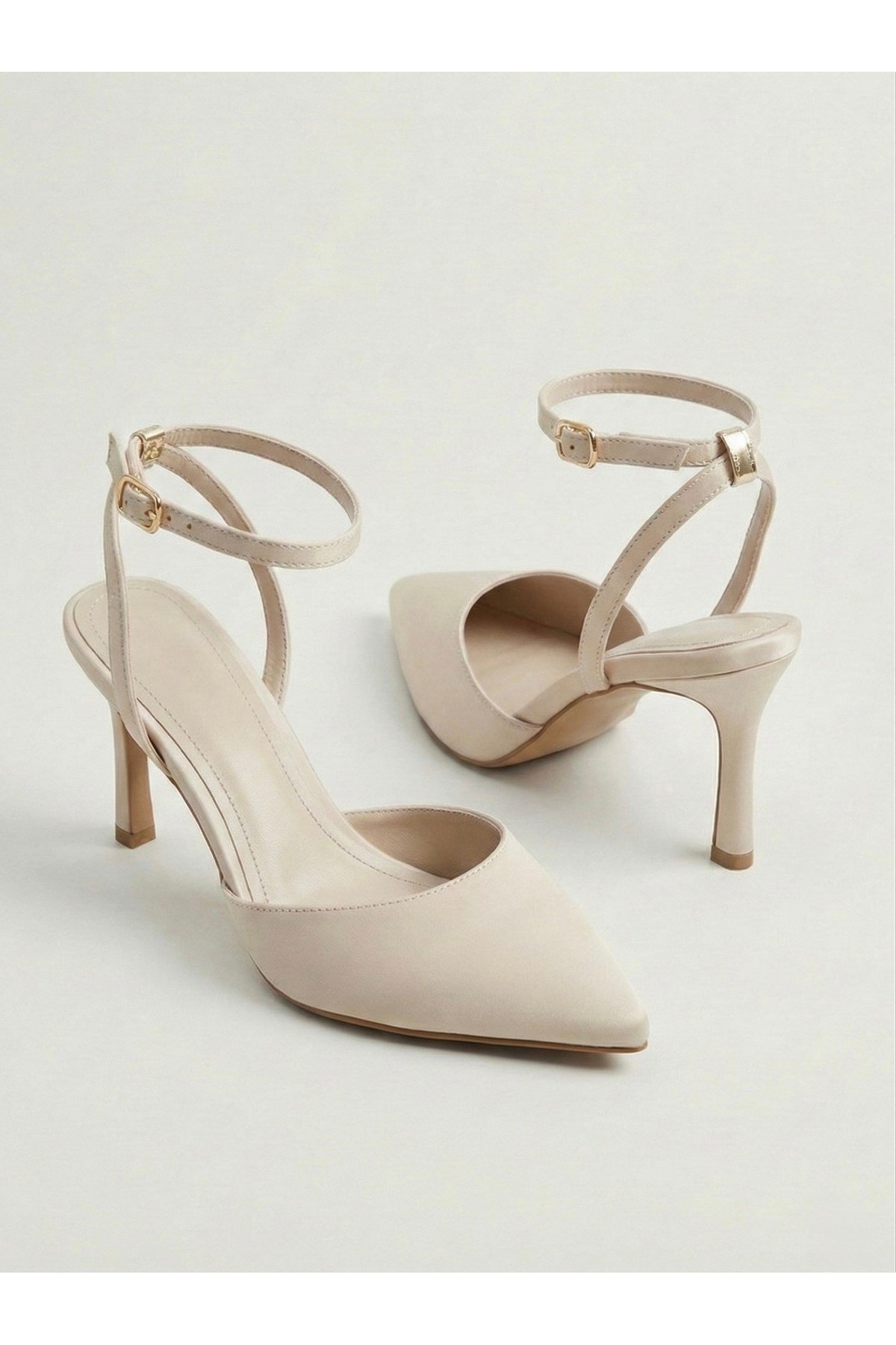 Kadın Saten Bilekten Bağlamalı Sivri Burun İnce Topuklu Stiletto Abiye Gece Ayakkabısı