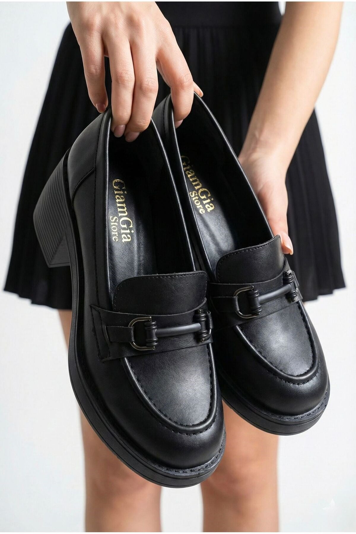 Kadın Siyah Kalın Tabanlı Tokalı Platform Topuklu Günlük Loafer Casual Ayakkabı