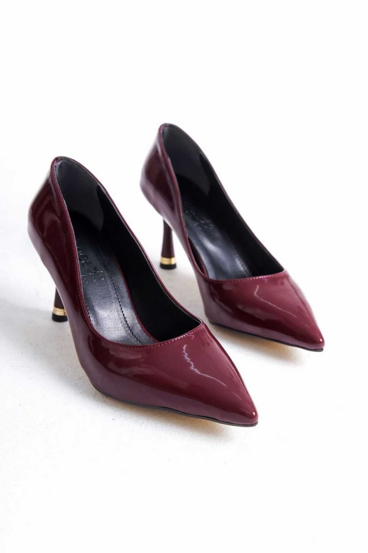 KADIN  Stiletto Rugan Arkası Kapalı Şık Kadın Stiletto