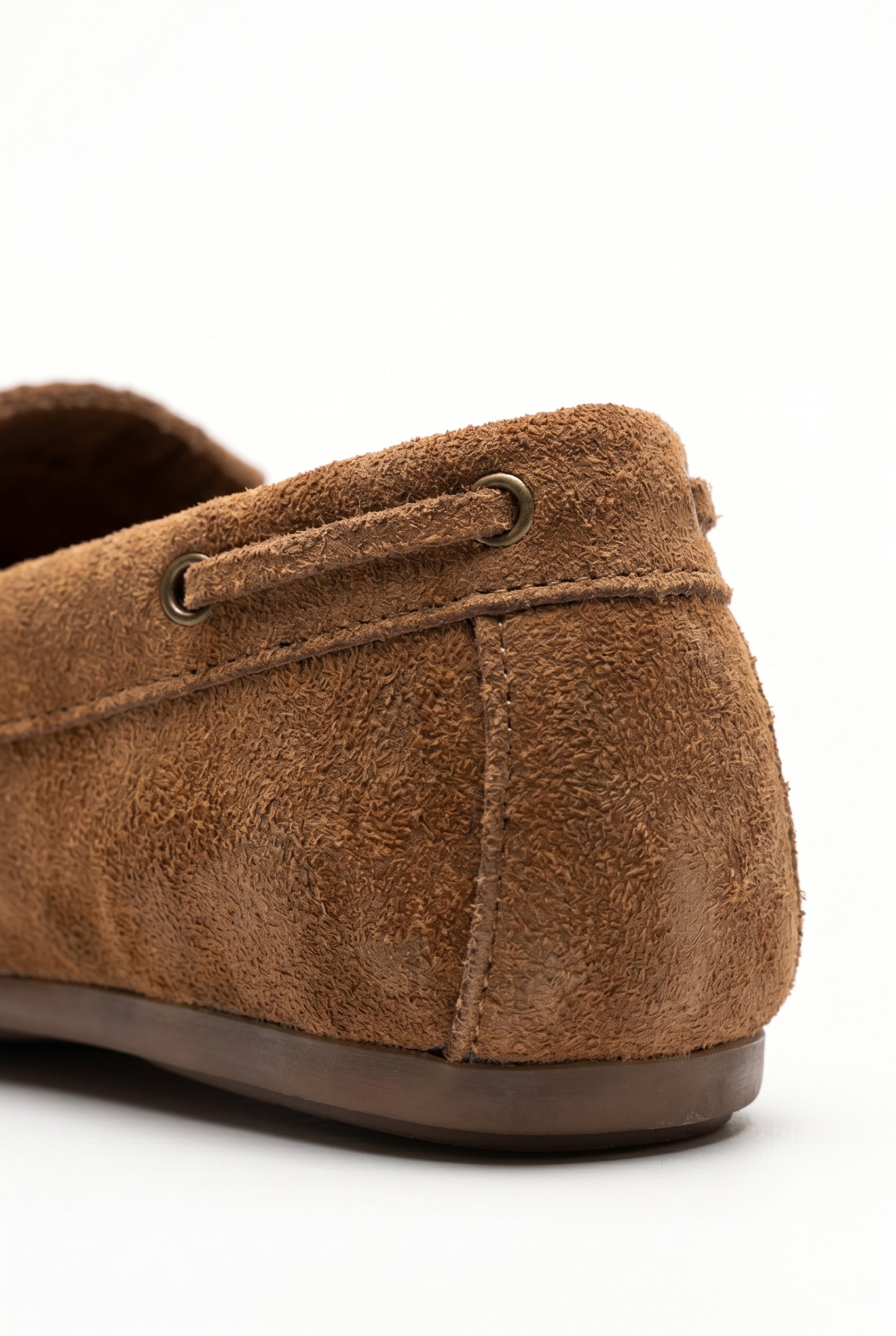 Püsküllü Boncuk Detaylı Taba Süet Makosen Loafer Ayakkabı