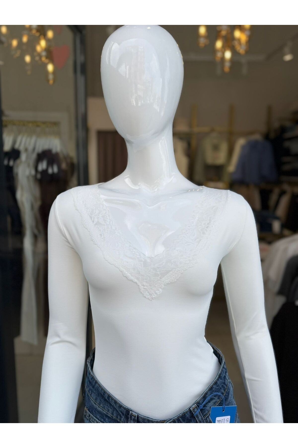 dantel-yaka-uzun-kollu-t-shirt-v-yaka--a46a4c.jpg