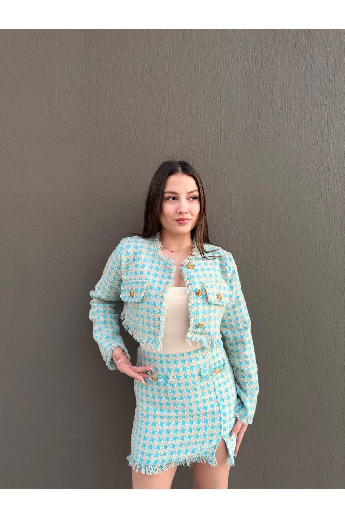 Gold Düğmeli Tweed Ceket & Mini Etek Takım – Turkuaz