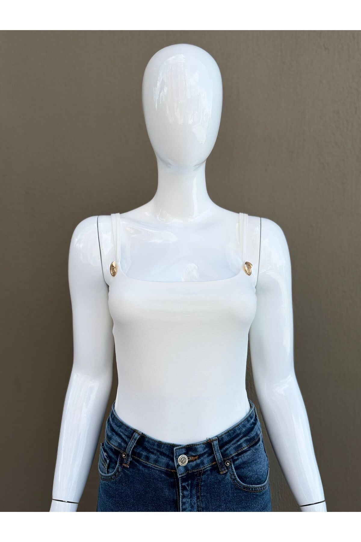kadin-askili-slim-fit-bodysuit-metal-d-bd-49f.jpg