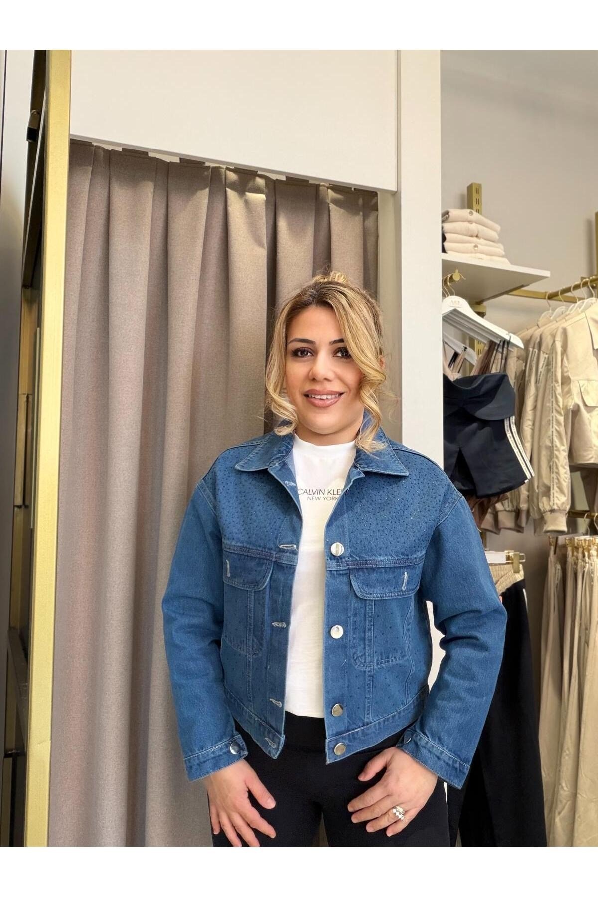 Kadın Jean Ceket Taş Detaylı Mavi Denim Ceket