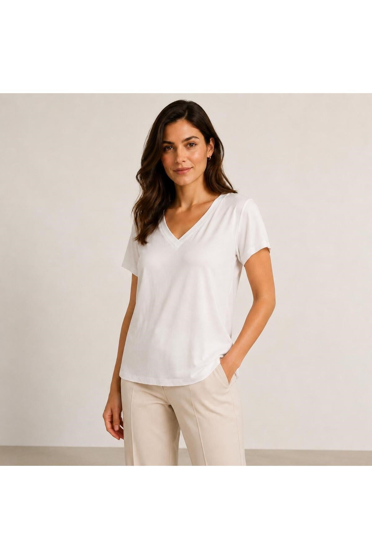 Kadın V Yaka Kısa Kollu Tshirt
