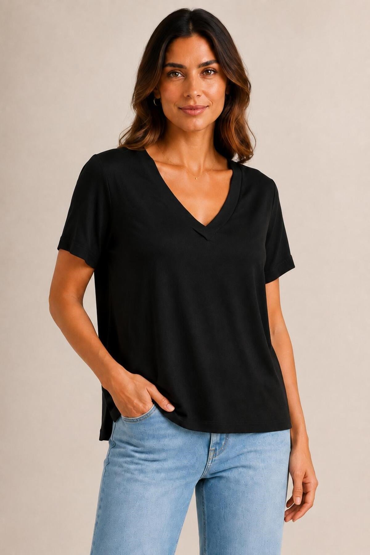 Kadın V Yaka Kısa Kollu Tshirt