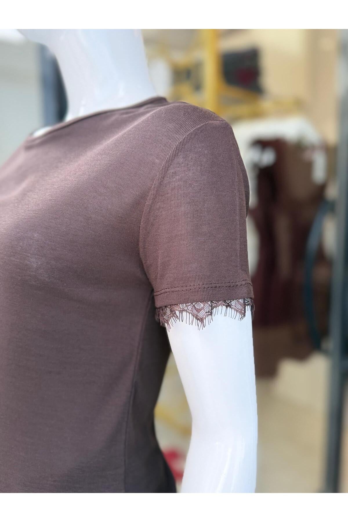 kolu-dantel-detayli-basic-t-shirt-kisa-351abf.jpg