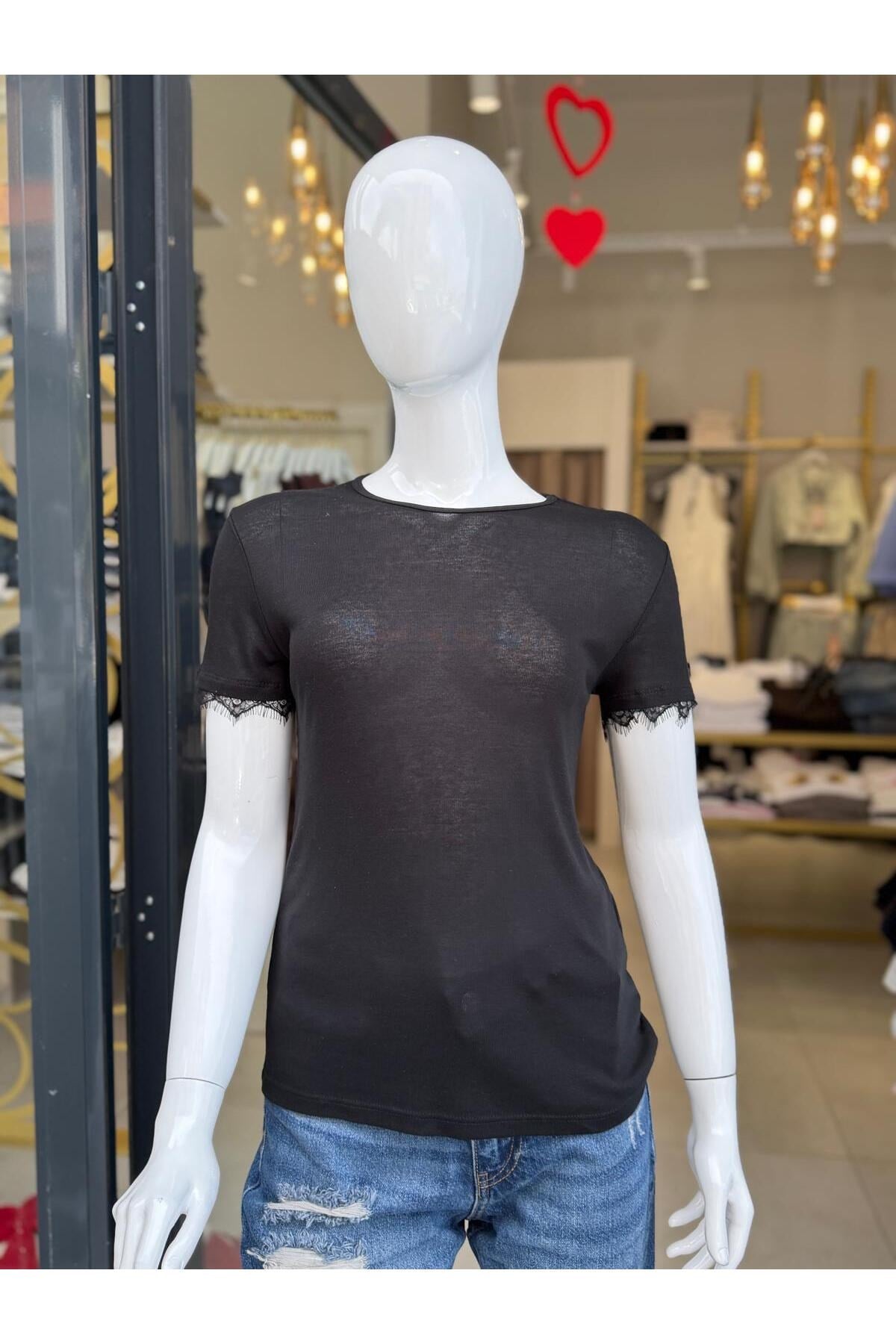 kolu-dantel-detayli-basic-t-shirt-kisa-365-2d.jpg