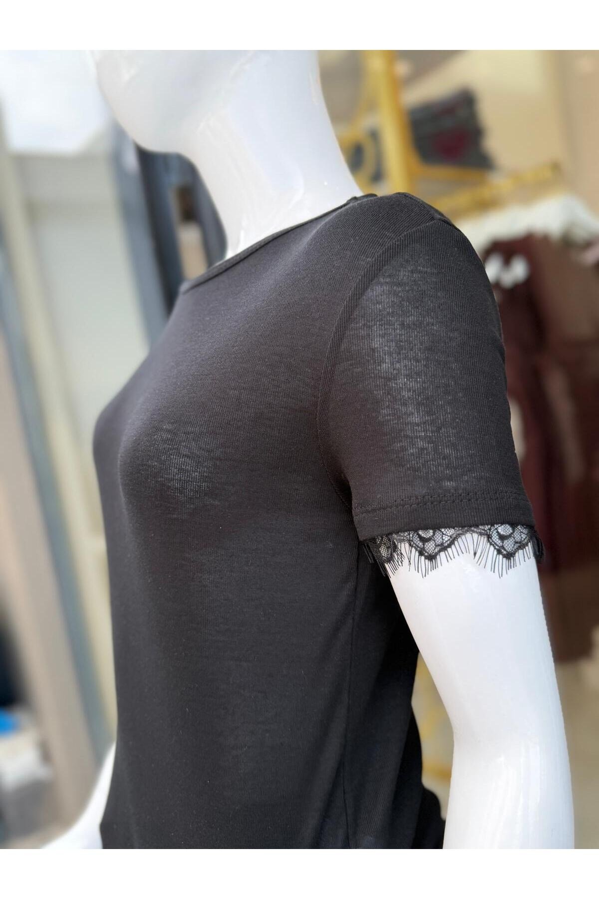 Kolu Dantel Detaylı Basic T-Shirt – Kısa Kollu Günlük Kadın T-Shirt