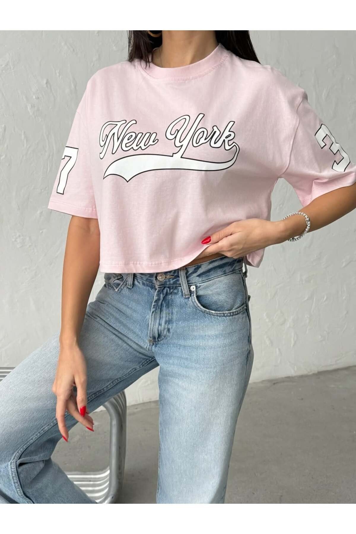 New York Baskılı Crop T-Shirt – Kısa Kesim Oversize Kadın T-Shirt