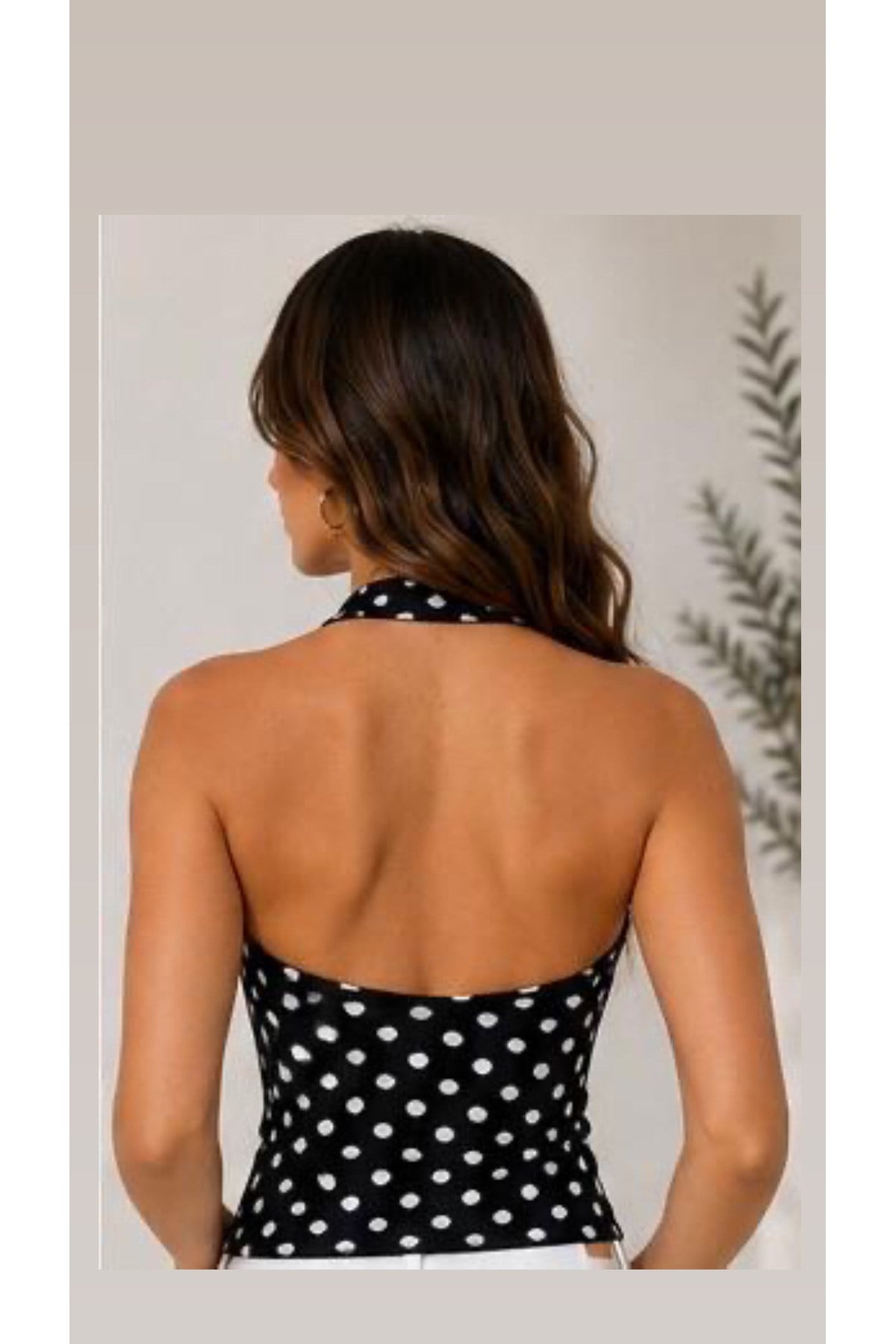 Siyah Puantiyeli Sırt Dekolteli Halter Yaka Body