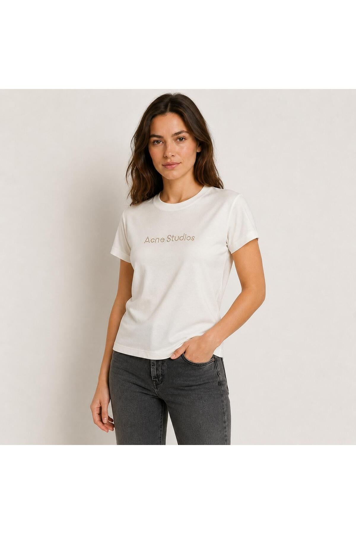 Taş Yazı Detaylı Bisiklet Yaka Kısa Kollu Basic T-Shirt