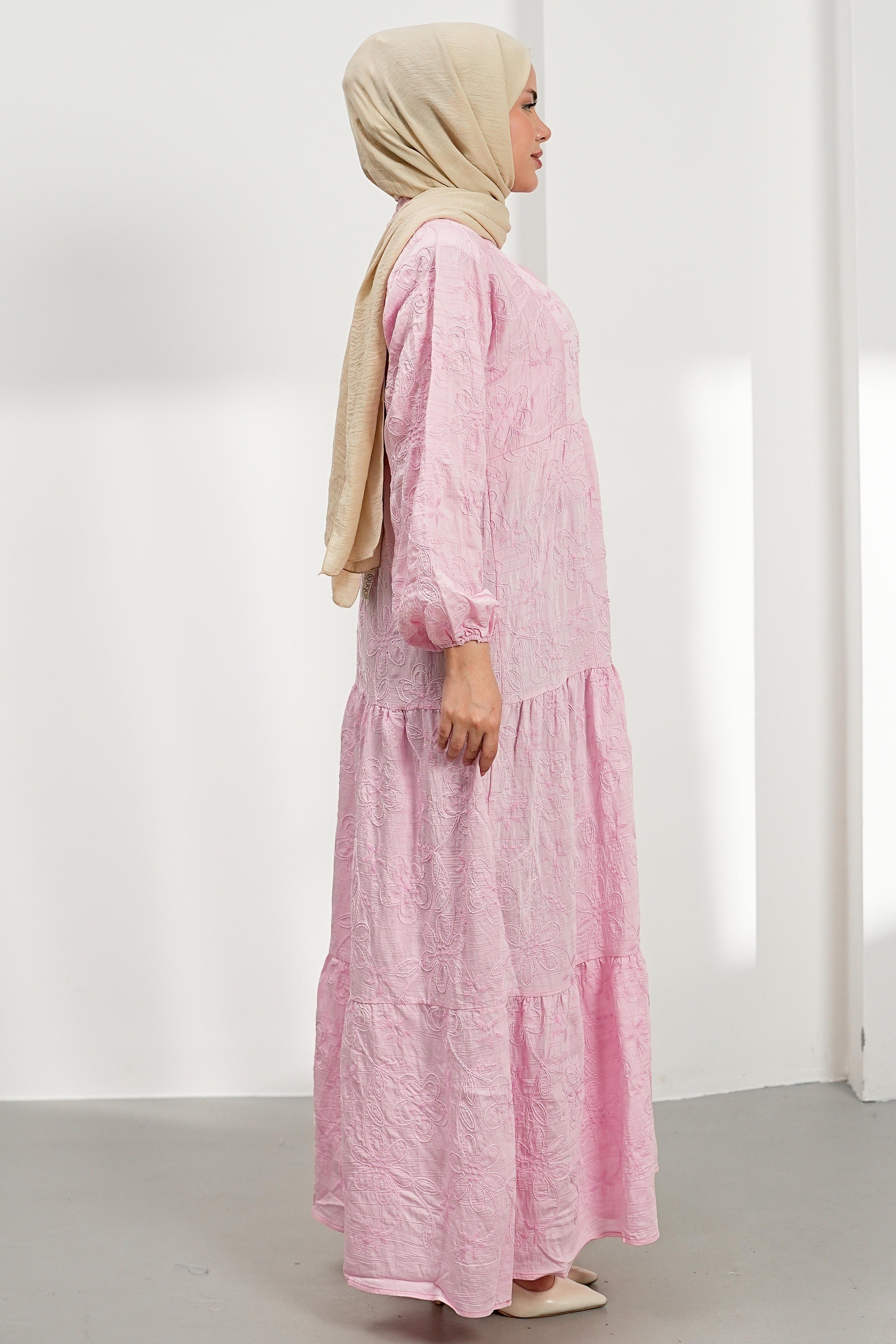 Nakışlı Kat Kat Elbise - Pembe kadın giyim ürün görseli Arzestore