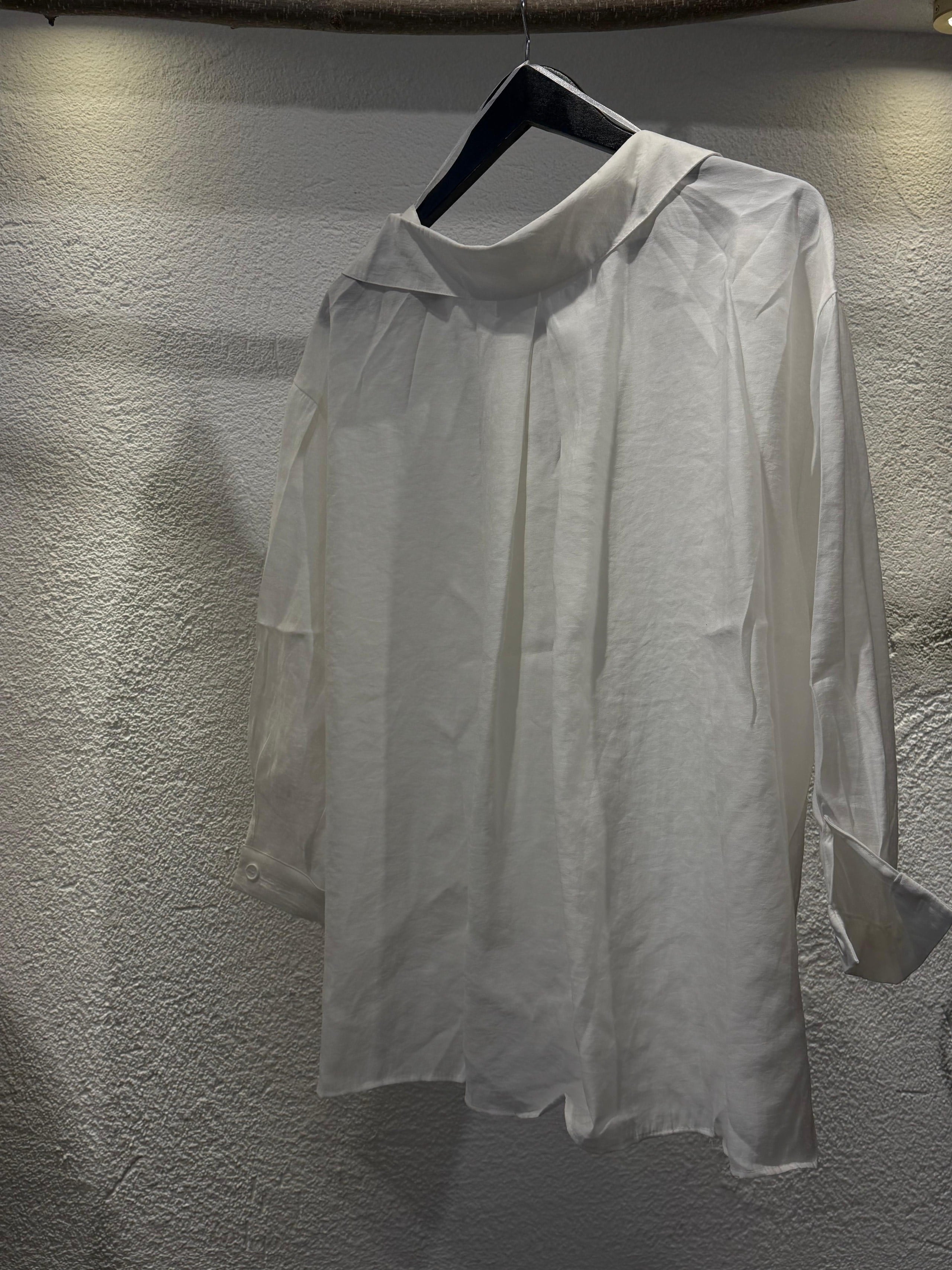 Düşük Omuzlu Oversize Gömlek