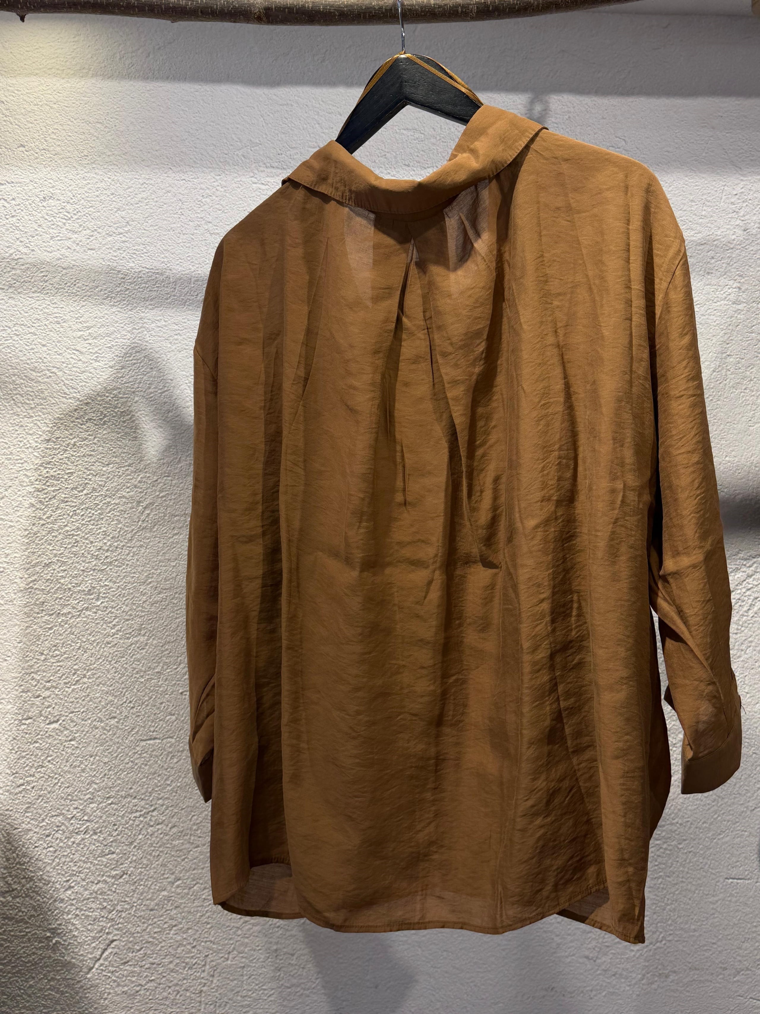 Düşük Omuzlu Oversize Gömlek