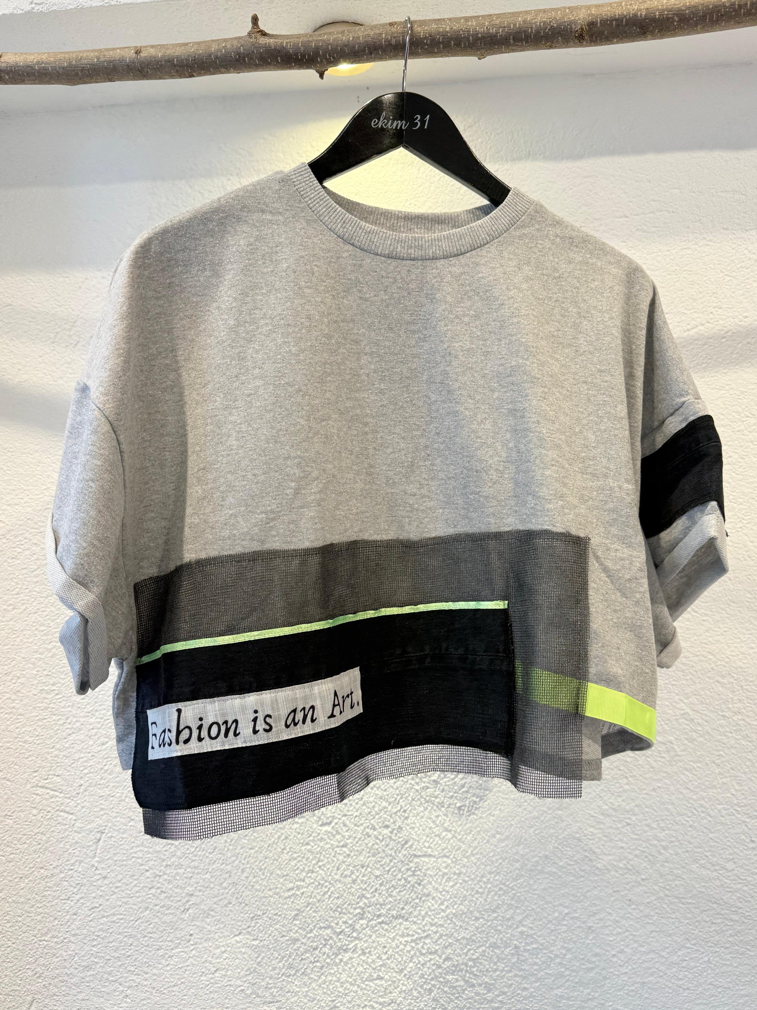 Fileli Crop Tshirt