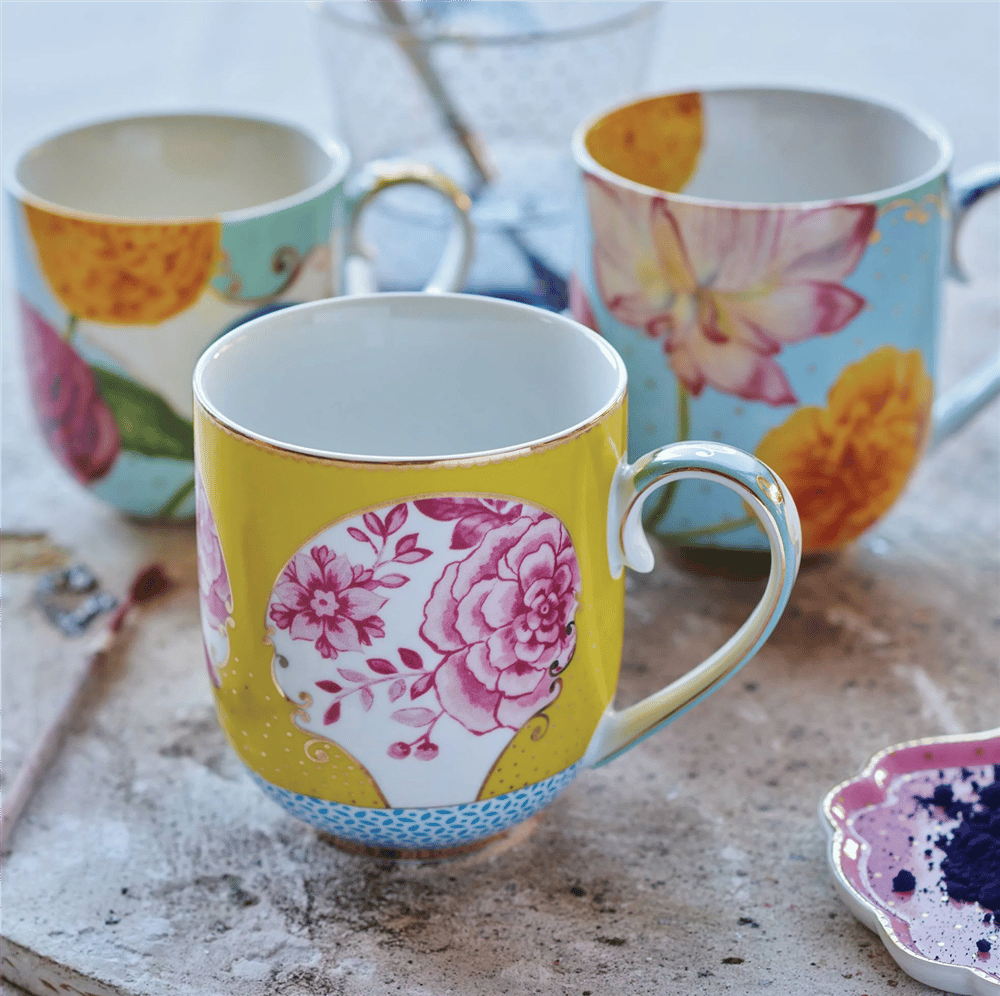 ROYAL SARI ÇİÇEK DESENLİ BÜYÜK MUG