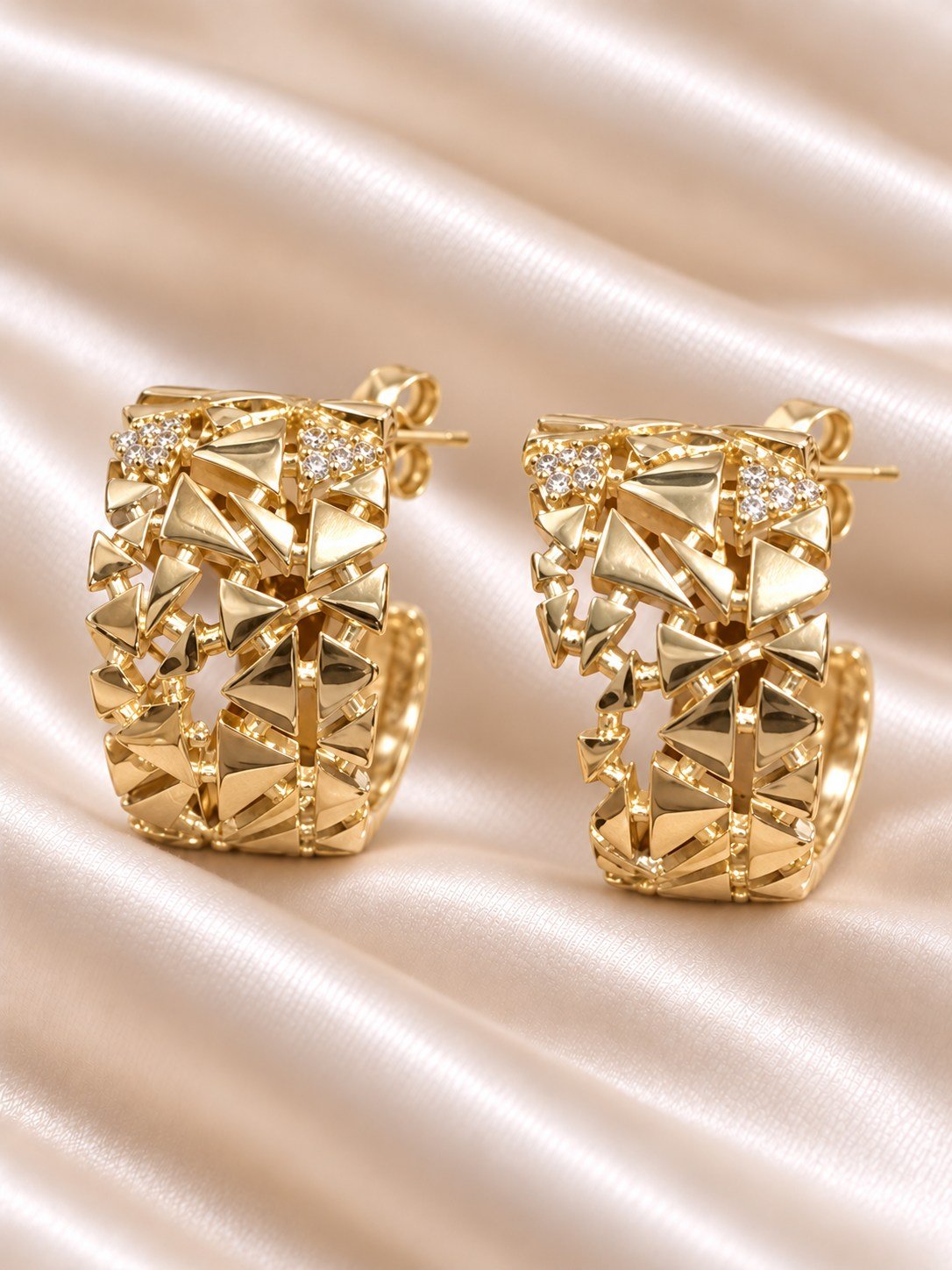 turkuaz-xuping-14k-piramit-desen-kupe-c4-4f0