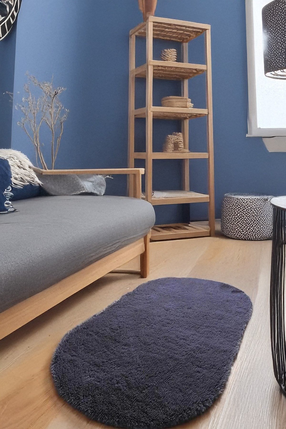 Antrasit Oval Peluş Post Halı Yolluk Yumuşak Tüylü Puffy Kaymaz Dekoratif Yıkanabilir Modern