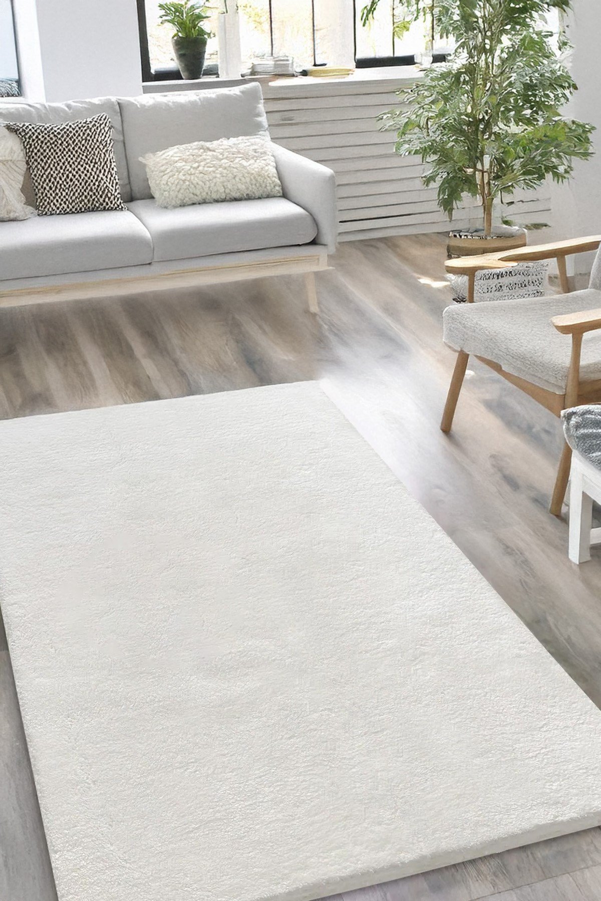 Beyaz Post Peluş Halı Yolluk Yumuşak Tüylü Puffy Kaymaz Özel Taban Dekoratif Yıkanabilir Modern