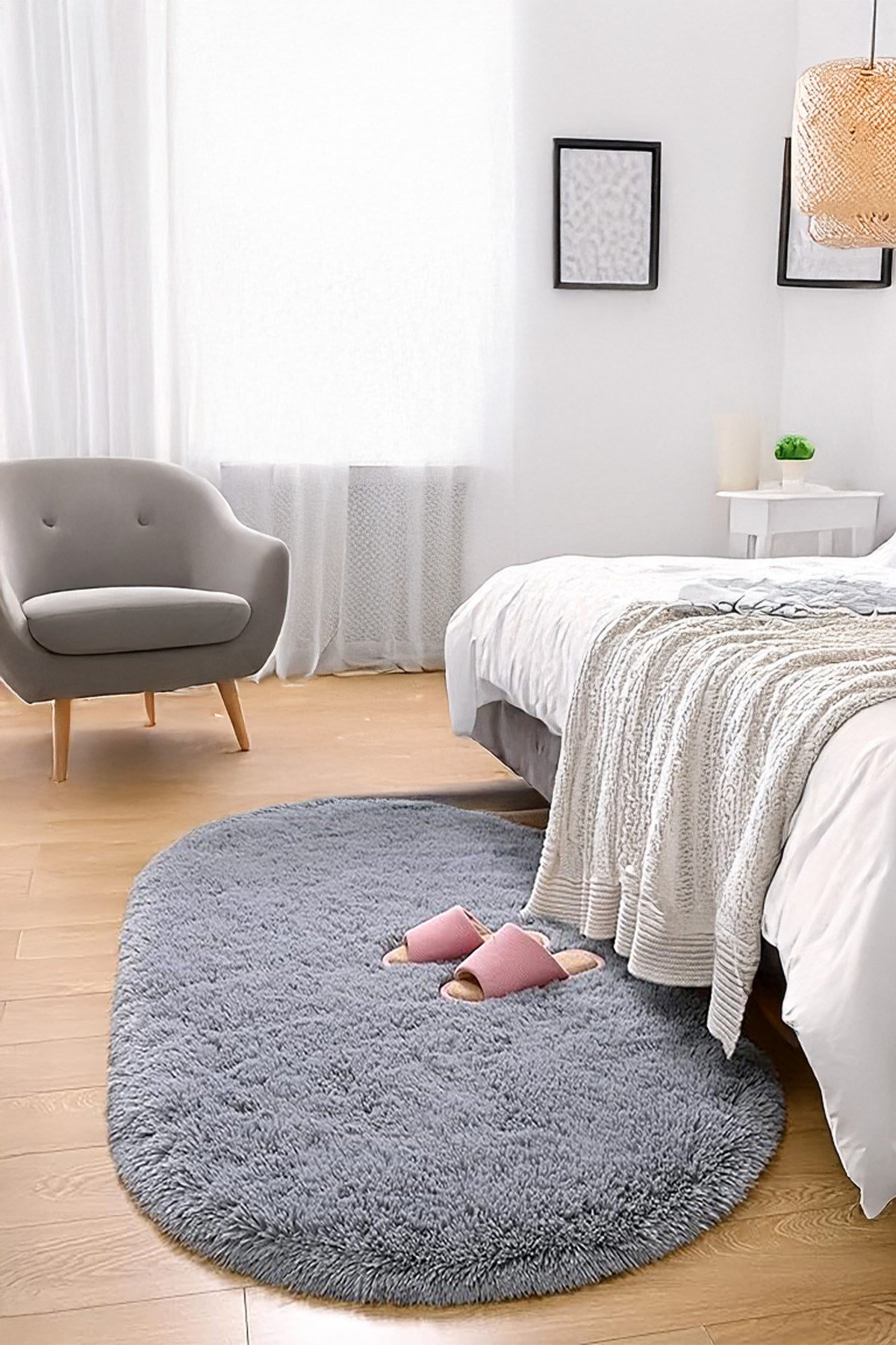 Gri Oval Peluş Post Halı Yolluk Yumuşak Tüylü Puffy Kaymaz Taban Dekoratif Yıkanabilir Modern