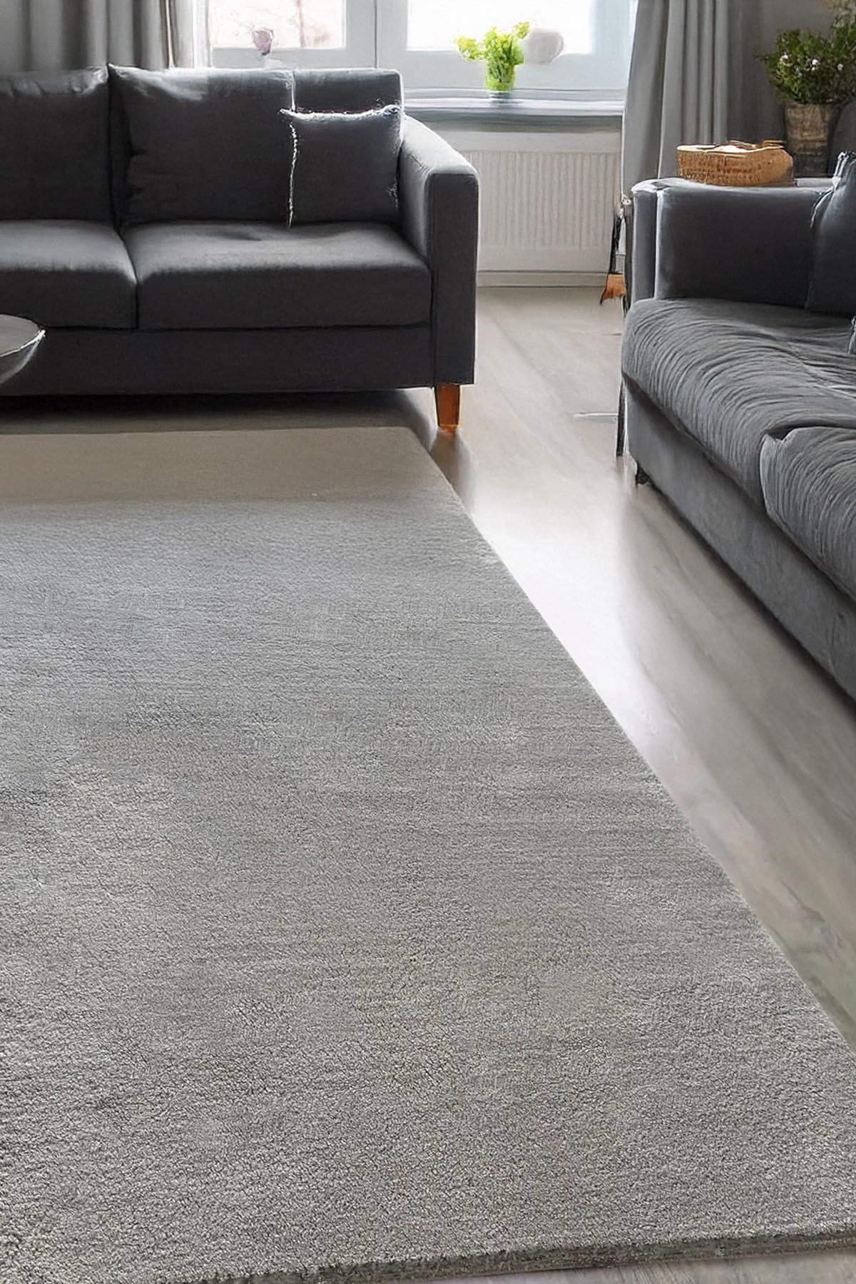 Gri Post Peluş Halı Yolluk Yumuşak Tüylü Puffy Kaymaz Özel Taban Dekoratif Yıkanabilir Modern