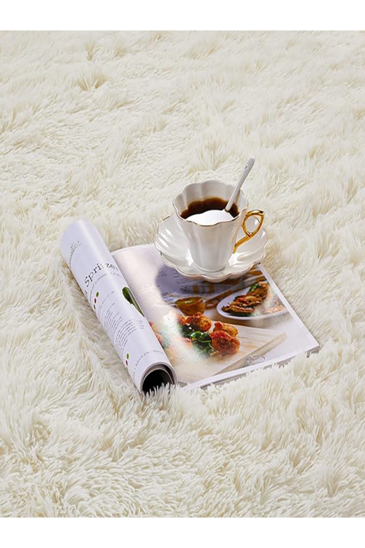 Krem Oval Peluş Post Halı Yolluk Yumuşak Tüylü Puffy Kaymaz Taban Dekoratif Yıkanabilir Modern