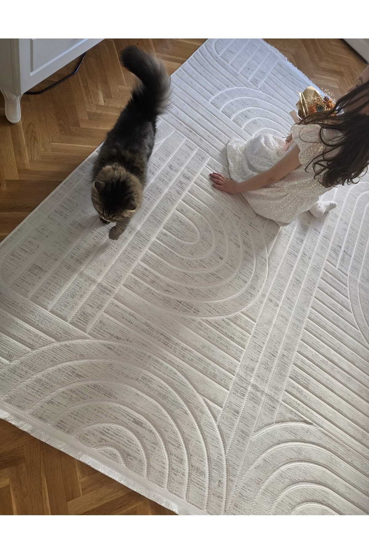 Oslo Krem Premium Bambu Kadife İnce Sık Dokuma Özel Kesim Salon Koridor Halısı