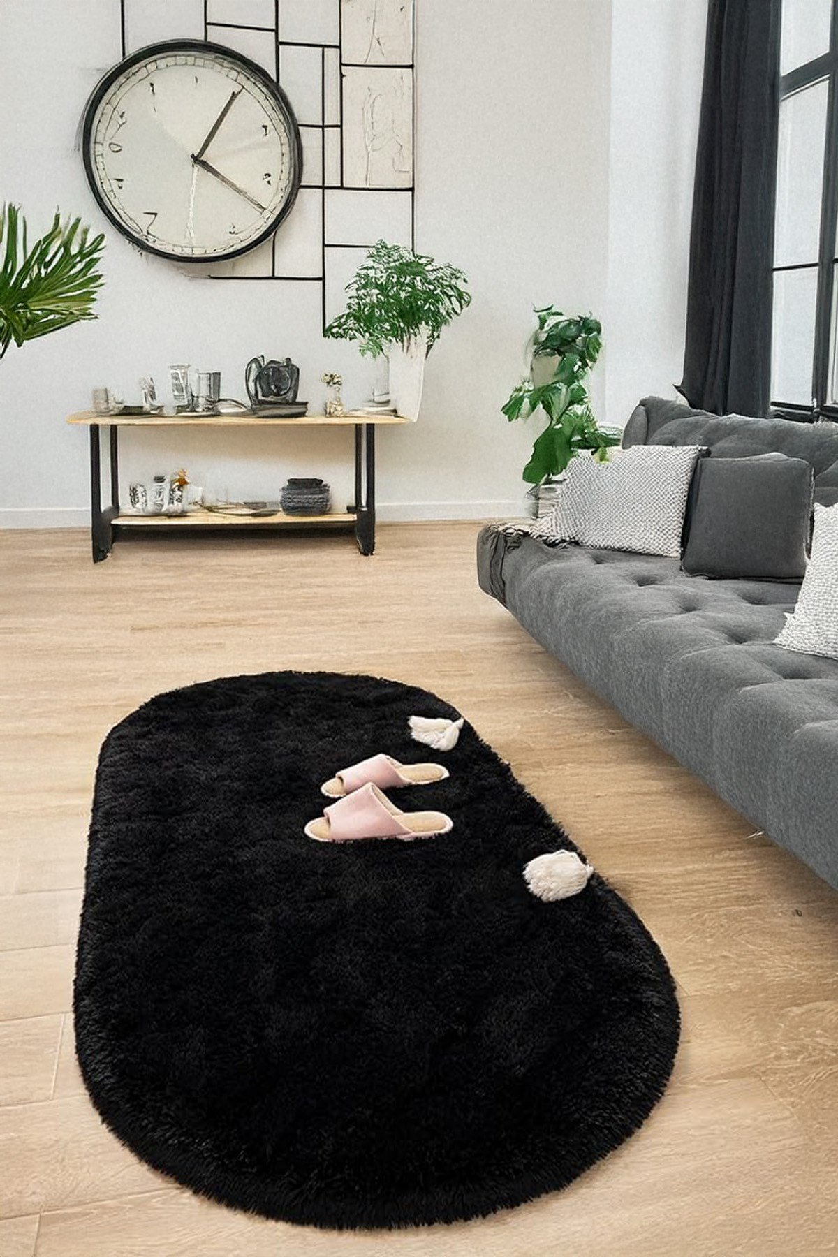 Siyah Oval Peluş Post Halı Yolluk Yumuşak Tüylü Puffy Kaymaz Taban Dekoratif Yıkanabilir Modern