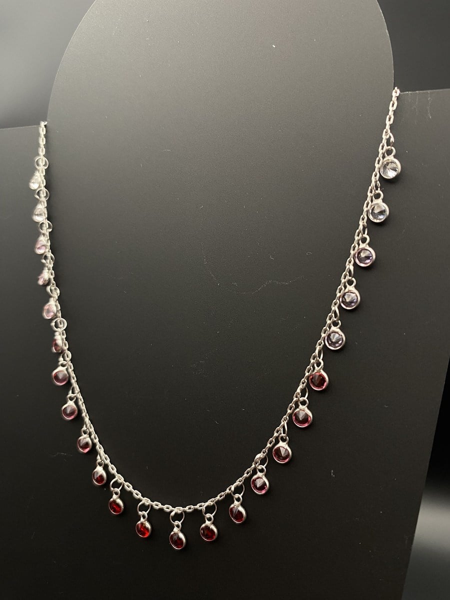 pembe-tasli-sallantili-kolye-338861.jpg