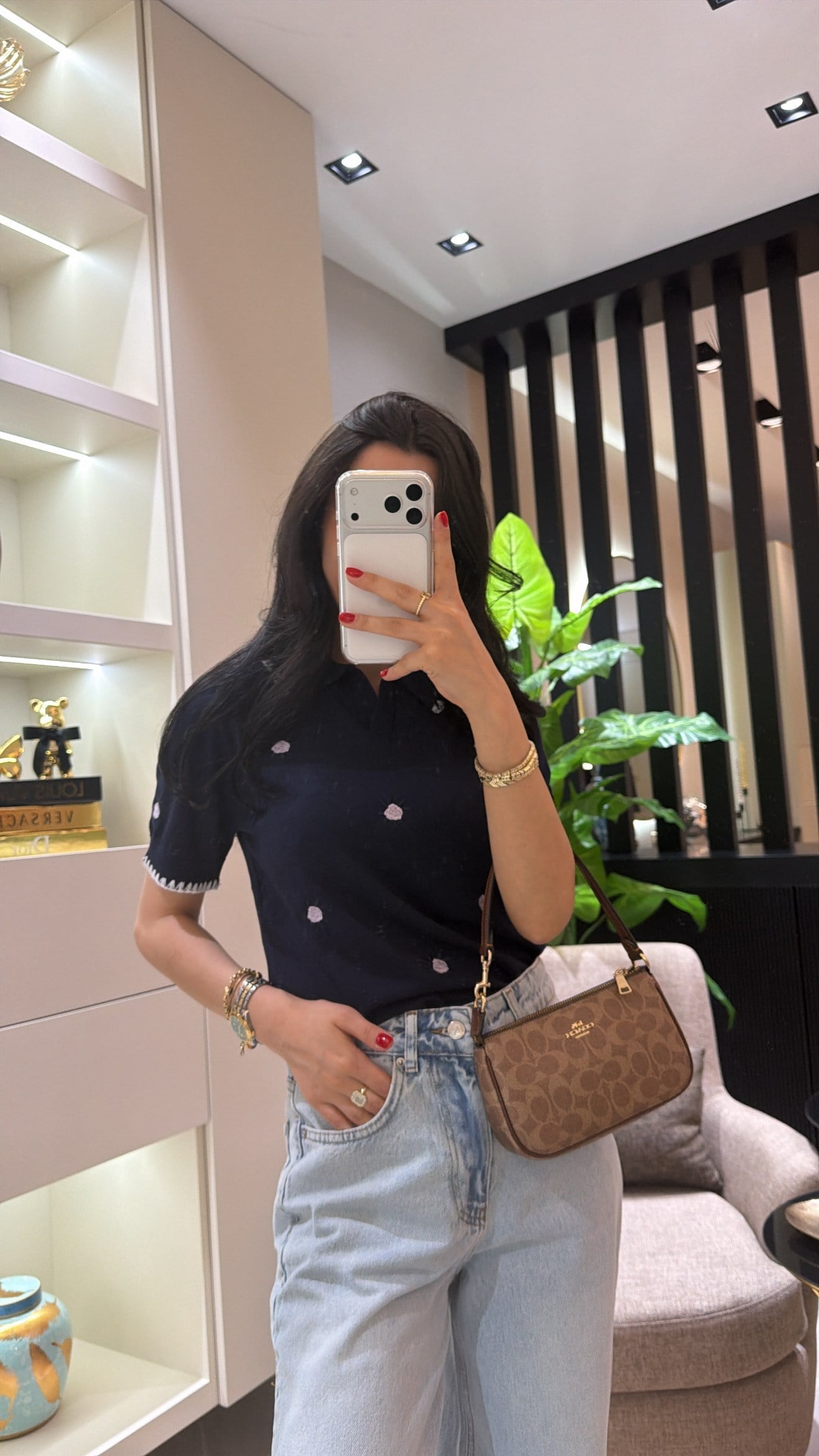 ÇOBAN NAKIŞLI LACİVERT BLUZ