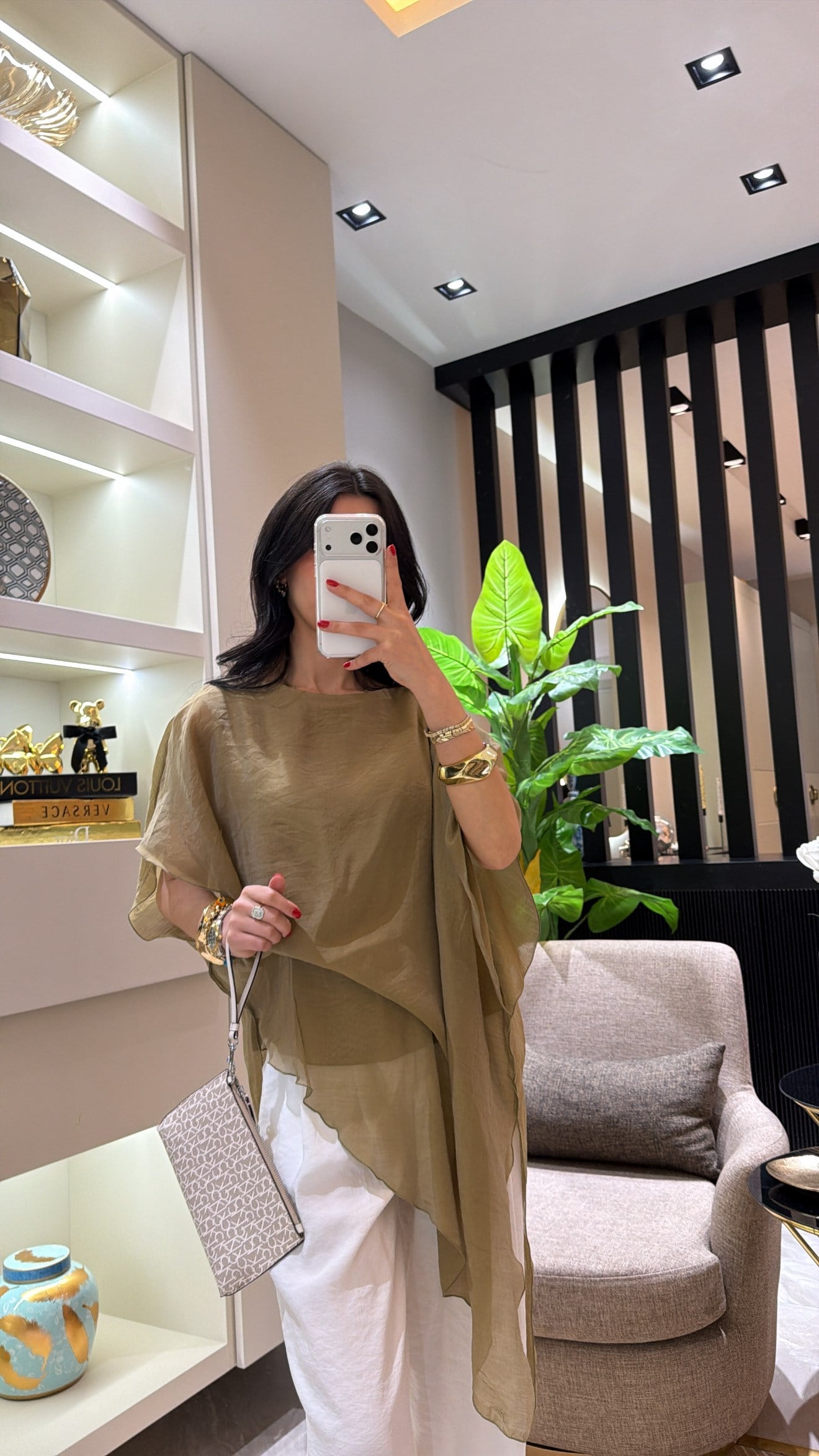 YEŞİL PELERİNLİ BLUZ