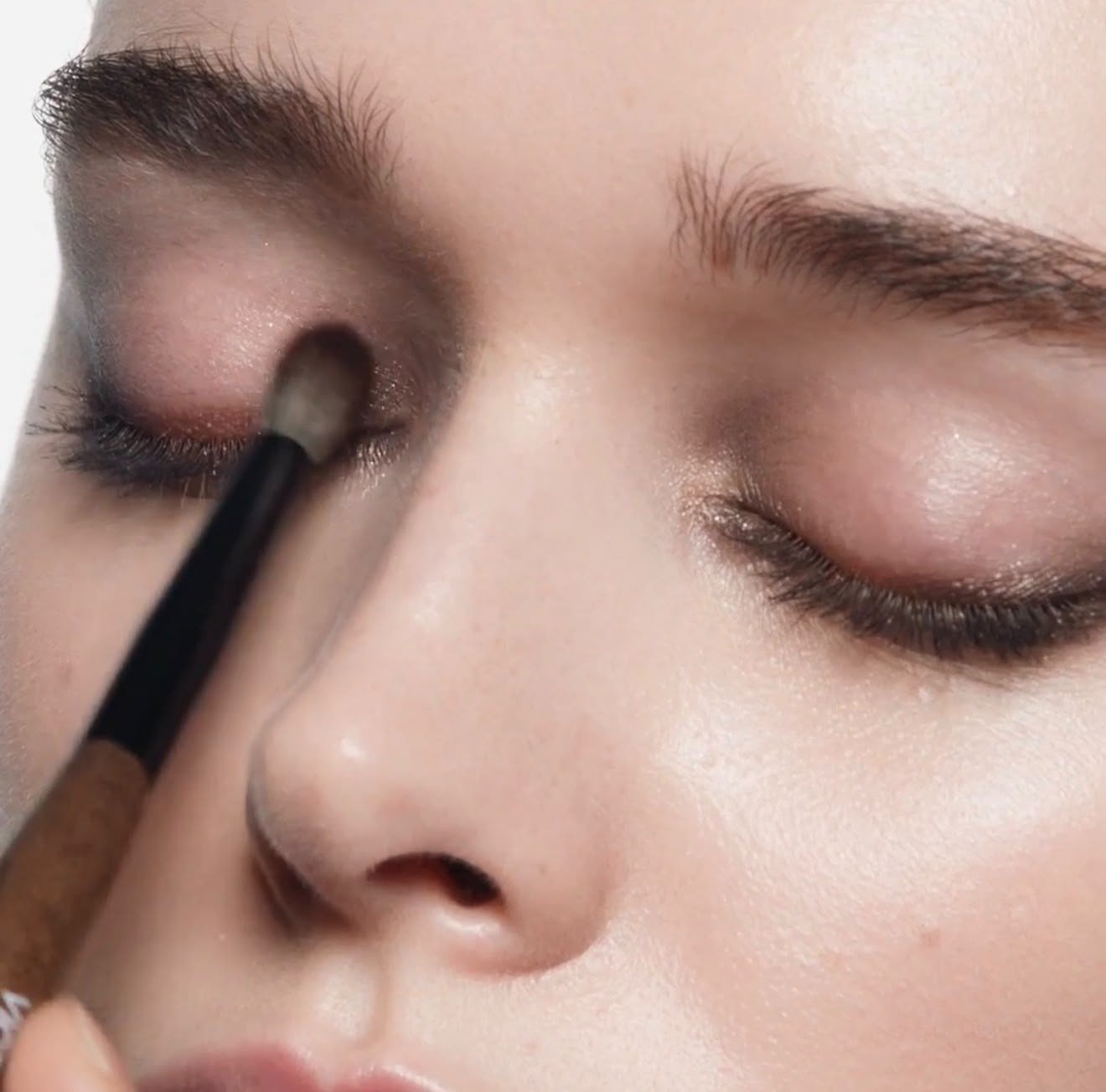 Eye Wardrobe Multi-Finish Eyeshadow Palette