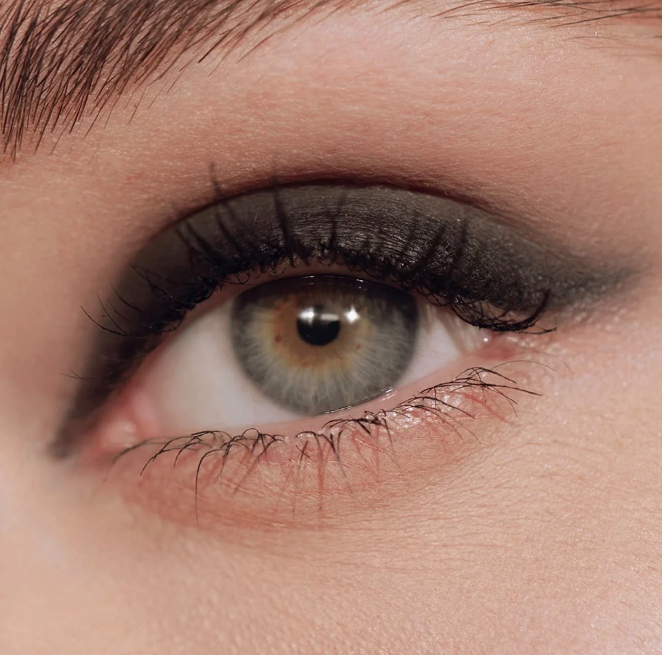 Satin Kajal Liner
