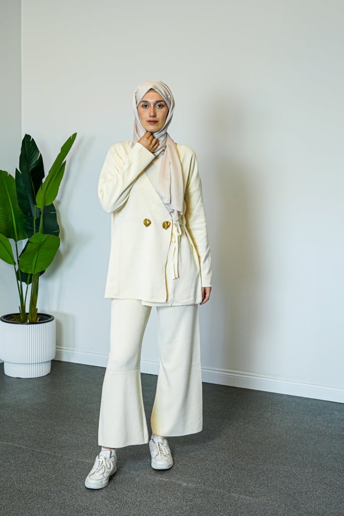 SHENAY Pure Elegance Tesettür İkili Takım Şık ve Rahat Günlük Kombin - Krem