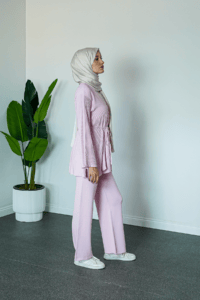 SHENAY Soft Harmony Tesettür İkili Takım V Yaka Kuşaklı 4 Mevsim Rahat Kalıp - Pembe