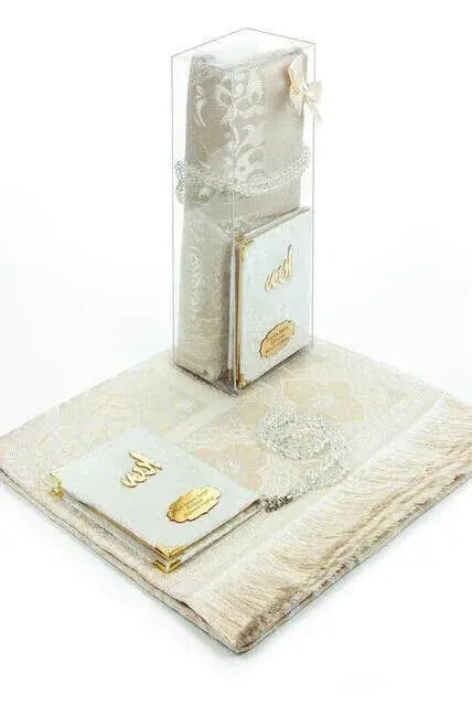 10 Adet Hediyelik  Özel Set - Kadife Kaplı Yasin Kitabı - Cep Boy - İsme Özel Plakalı - Seccadeli - Tesbihli - Kutulu - Beyaz