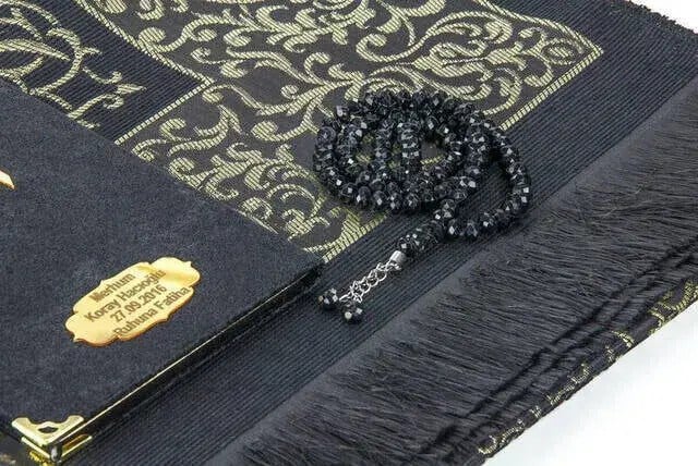 Cep Boy Kadife Yasin Kitabı İsim Plakalı Seccade Tesbih Kutulu Özel Set Siyah