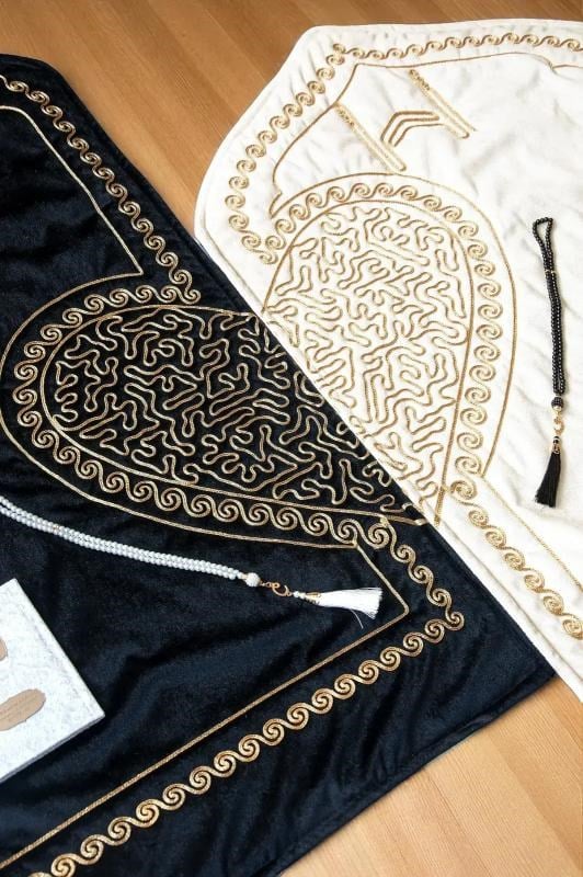 Kalpli Seccade Eşli Çift Seccadesi Hediyelik Gelin Damat Bohçası Seti