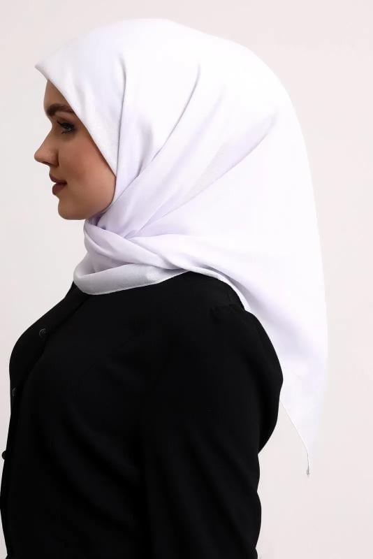 Kofra Desenli Baş Örtü - Beyaz