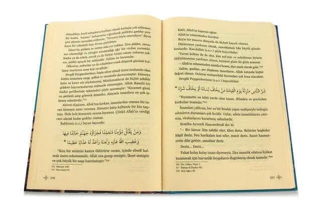 Kürsülerden Müminlere 41 Vaaz