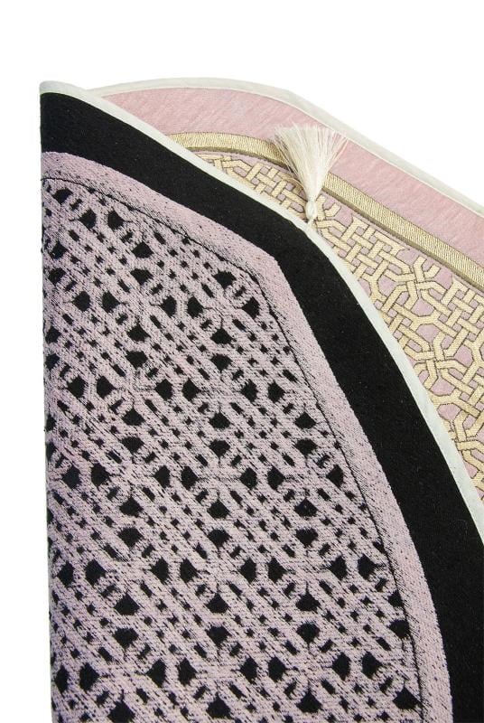 Oval Mihrap Desenli Püsküllü Lüks Şönil Seccade Pembe