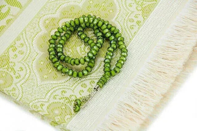 Ramazana Özel Set 9 - Seccade - Örtü - Tesbih - Kutulu