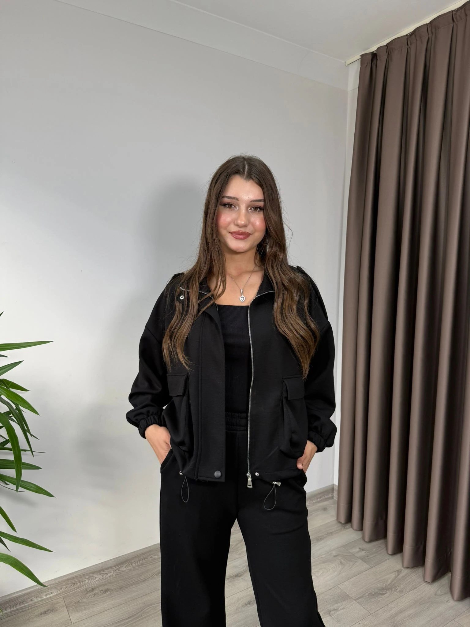 CEPLİ EŞOFMAN TAKIMI