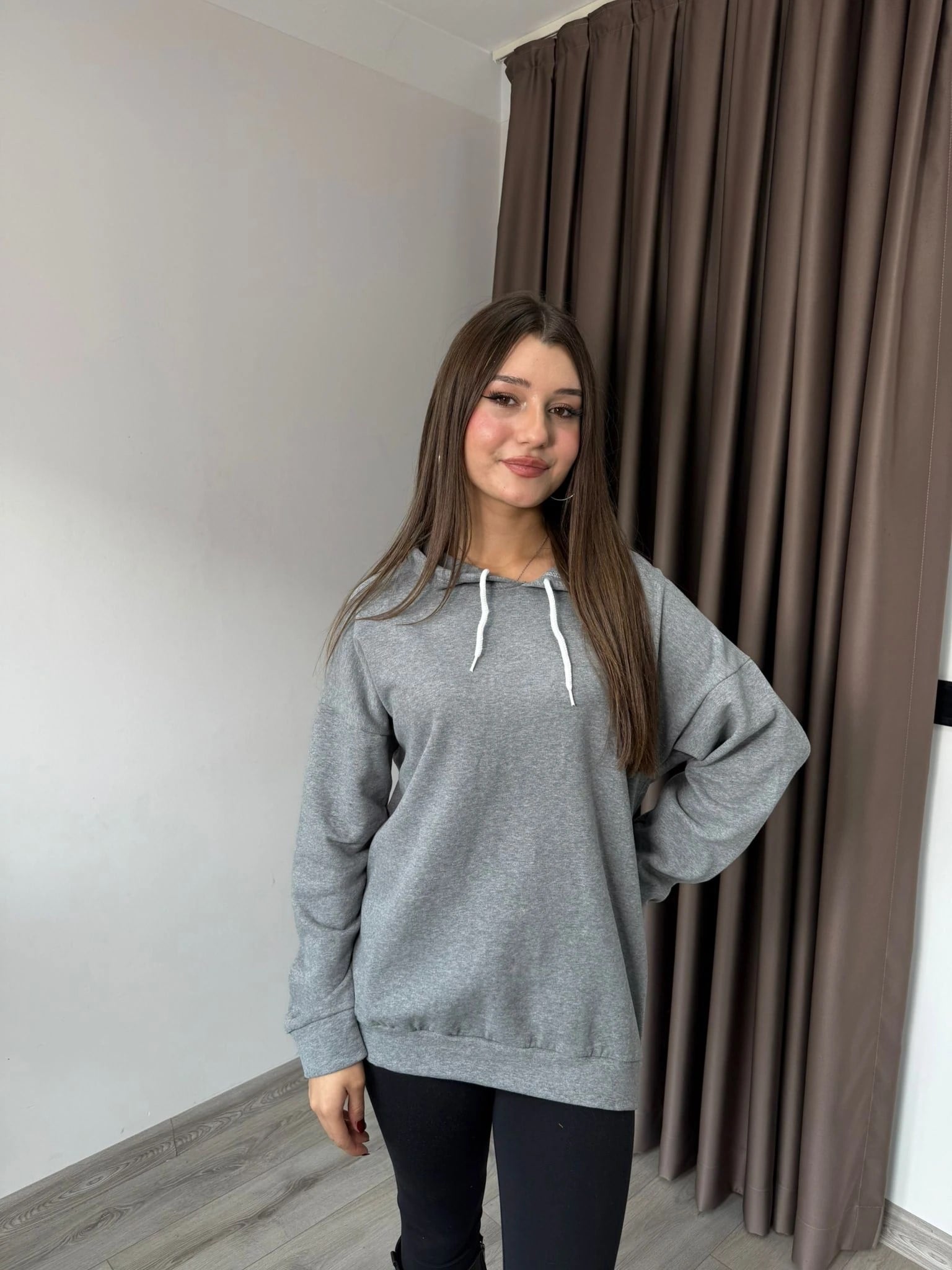 KAPİŞONLU SWEATSHİRT